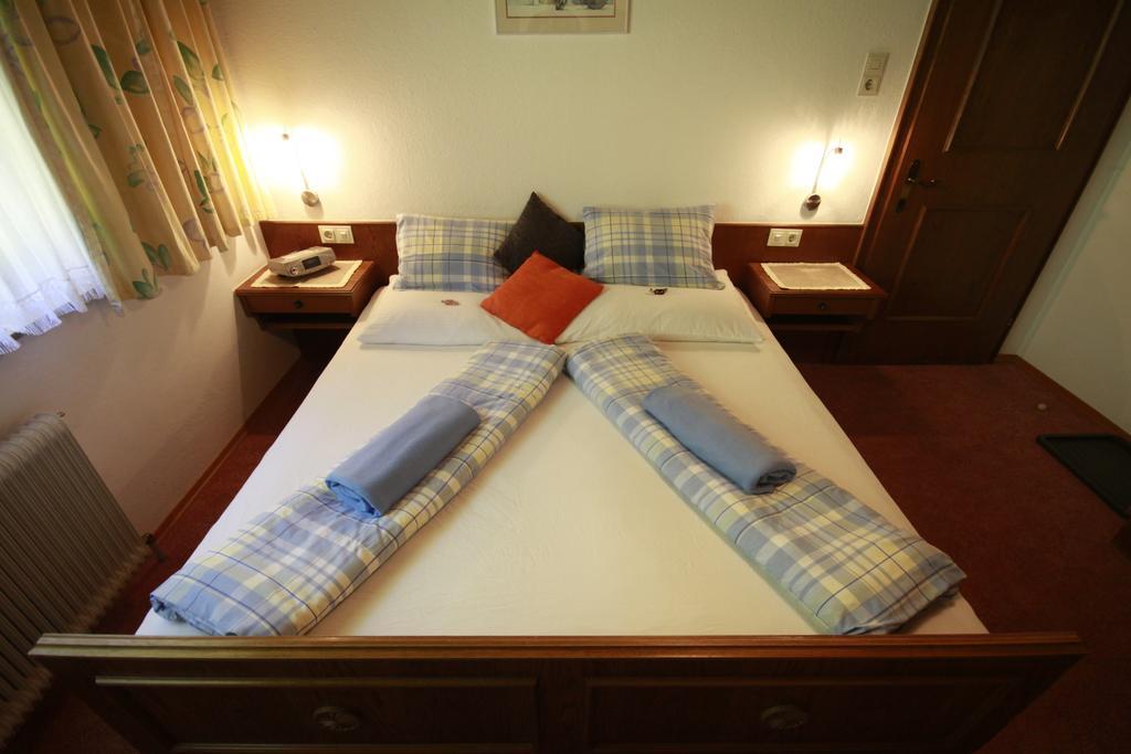 Privatzimmer Kammerlander Neukirchen am Großvenediger Δωμάτιο φωτογραφία