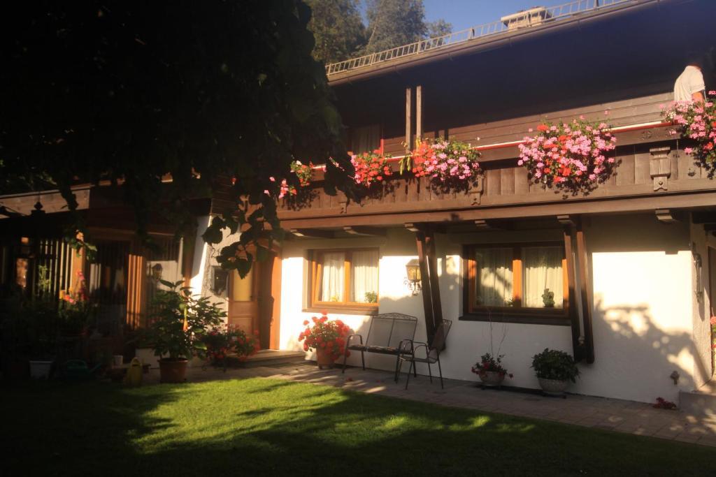 Privatzimmer Kammerlander Neukirchen am Großvenediger Δωμάτιο φωτογραφία